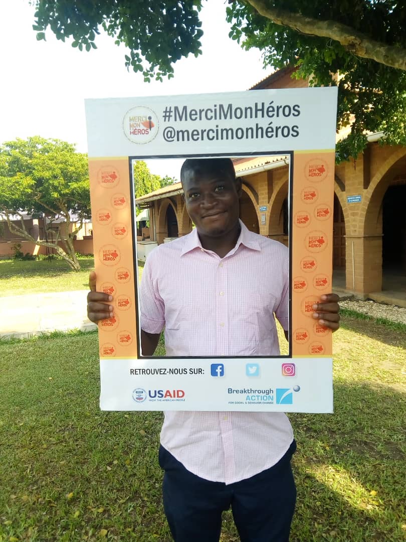 RejefTogo's tweet photo. #EnCours Lancement de la campagne #MerciMonHeros #BriserLeTabous
@RejefTogo @OngGaf @Blandine_D_N @Edudzi_D @DzahiniE @PsfAssociation https://t.co/irKFTOmdX5