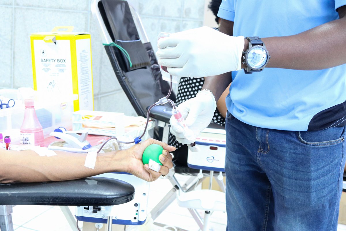 BankofNamibia's tweet photo. Bank of Namibia staff demonstrated, for a second time this year, their commitment to the value of care towards the society, by voluntarily donating blood to the Namibia Blood Transfusion Service (NAMBTS). Governor, Mr. Ipumbu Shiimi, kicked-off the donation as the first donor. https://t.co/eVHgZ6U4hg