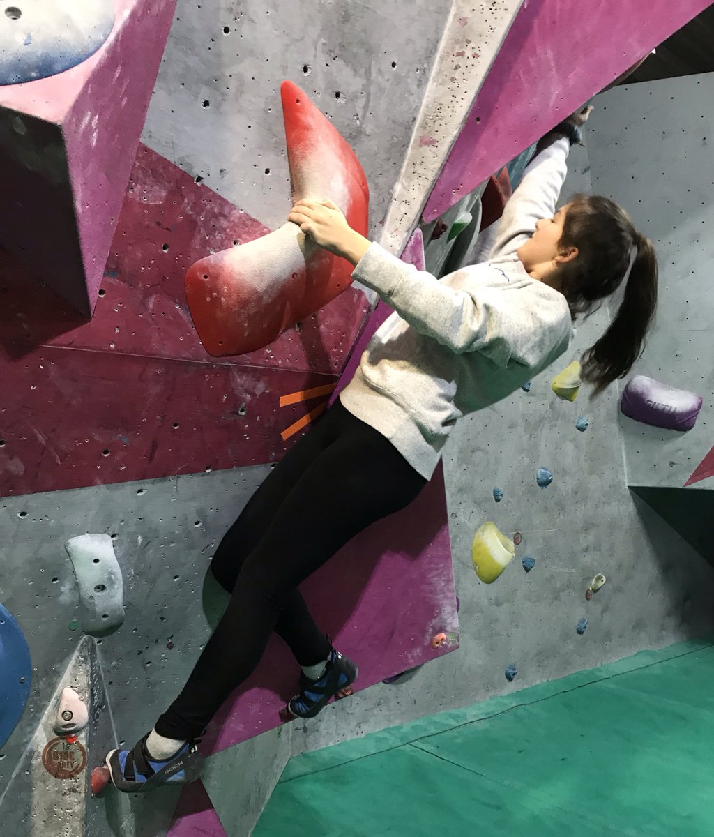 WGHSEdge's tweet photo. Get a grip, girls! EDGE number 61: Rock Climbing and Bouldering https://t.co/Ft7Tc9eesY