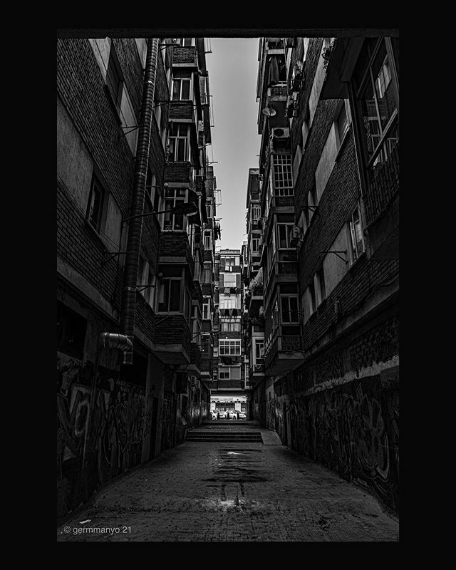 germmanyo's tweet photo. Perspective 0119. #blackandwhite #bnw #monochrome #church #instapic #instablackandwhite #monoart #insta_bw #bnw_society #bw_lover #bw_photooftheday #photooftheday #bw #instagood #bw_society #bw_photooftheday #insta_pick_bw #bwstyles_gf #lightsandshadows #blackmood #bwstyle… https://t.co/trUIrDJEpK