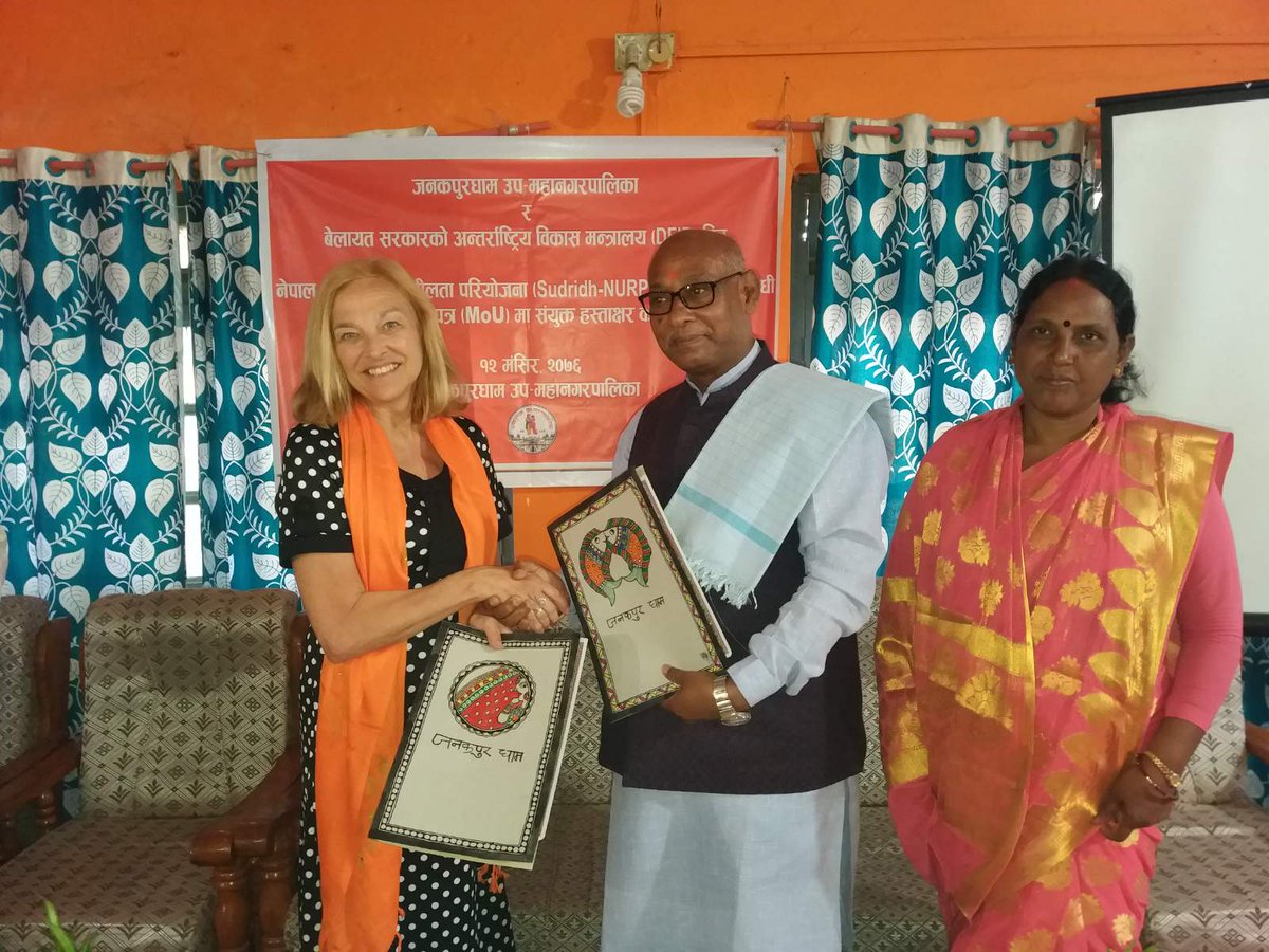 lisahonan07's tweet photo. Great to be in Janakpur today to start implementation of Nepal Urban Resilience Programme. Thro UKaid Janakpur will help municipality to transform Janakpur into a thriving, clean, well planned city where jobs will be created &amp; which tourists will enjoy.
@CMProvince2 @dipjha https://t.co/XHAXro7x83