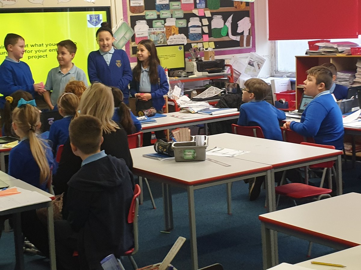 marys_rc's tweet photo. Year 5 sharing their experiences of Make £5 Grow with Year 4 #learningfromfriends #enterpriseday https://t.co/d8DuuXiWnQ
