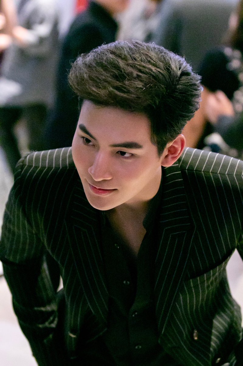 PhamaiPiks's tweet photo. มุมนี้ เอาปืนยิงใจกันเถอะ

#CH8CONNEXT
 #Ohmthitiwat  #โอห์มไง  #Phamai_PikS https://t.co/bO0PfMUA16