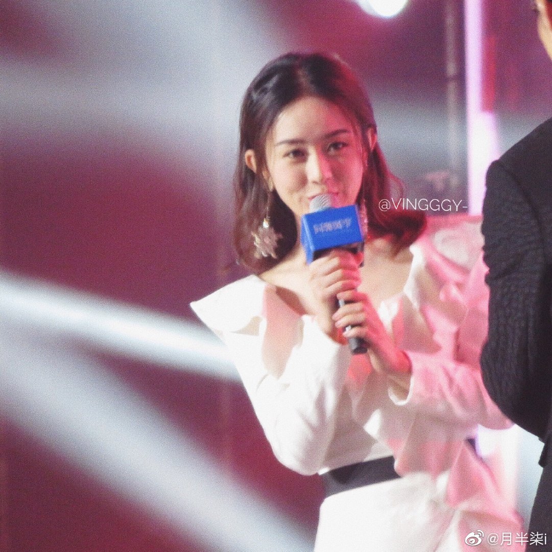 zhaoliyingphl's tweet image. 180920 #ZhaoLiYing @ Danz Group 20th Anniversary Ceremony #Wetcode #赵丽颖 #Zanilia #조려영 #จ้าวลี่อิง #trieuledinh 34
© Owner
