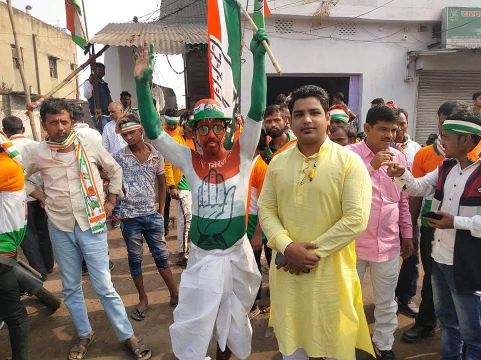 MdShaukinIYC's tweet image. #PurnimaNirajSingh ji Nomination Filed today for #JhariaAssembly Jharkhand Plz Cast Your Valuable Vote in favour of #PurnimaNirajSingh ji at Jharia Assembly Jharkhand🙏🙏🙏