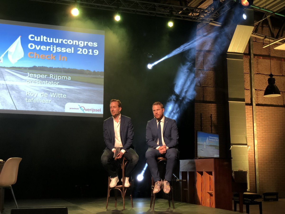 Aan tafel bij het #cultuurcongres: een interactief praatprogramma over de nieuwe cultuurnota. Thema’s als participatie, inclusiviteit en cross-overs binnen en buiten de sector én het betrekken van de sector bij het nieuwe beleid en de kansen/uitdagingen van samenwerking
