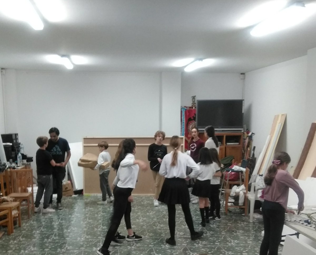 Falla_161's tweet photo. Este sábado el grupo de playbacks infantil participará en el concurso de JCF. Les deseamos lo mejor 😘😘😘.
#Falla161
#Playbacks161
#Infantils161
#Falladeplaybacks https://t.co/u5caTMBGFg