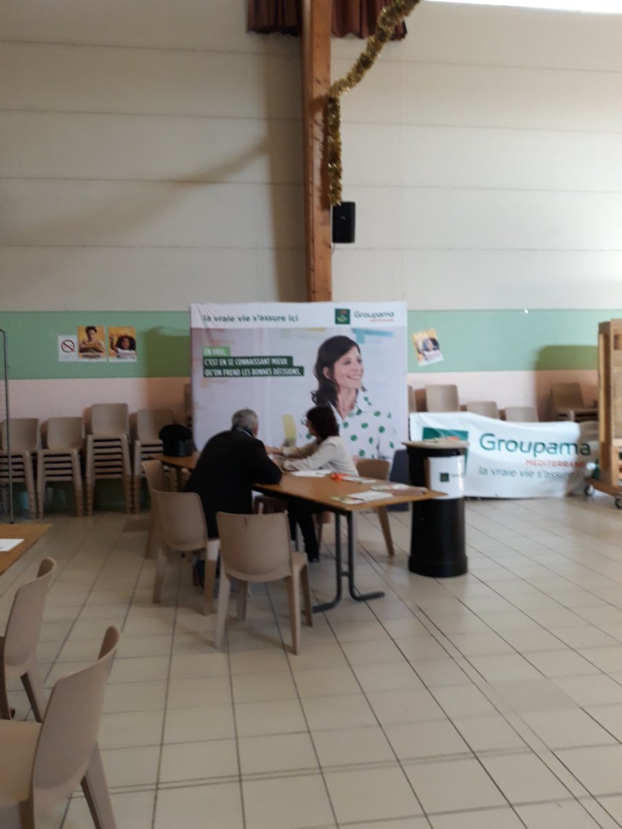 HeleneMorello's tweet photo. La Fédération de Vaucluse @GroupamaMed, partenaire des @jeunesagriculteurs84, participe ce jour au forum #installation à Piolenc. https://t.co/bJAomh8UjA
