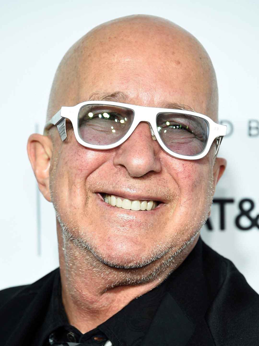 Happy Birthday to bandleader,  musician, composer, actor, author and comedian Paul Shaffer born on November 28, 1949 