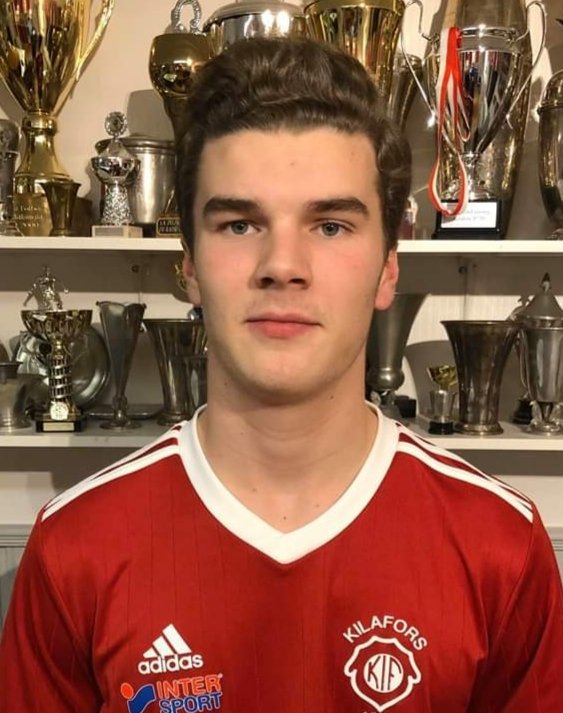 KilaforsIf's tweet photo. @KilaforsIf stärker för nästa säsong del 5:
Vi hälsar Erik Rönnlund välkommen till Kilafors IF. En ung och lovande spelare som närmast kommer från spel i Hällbo IF https://t.co/brcmv7IB63