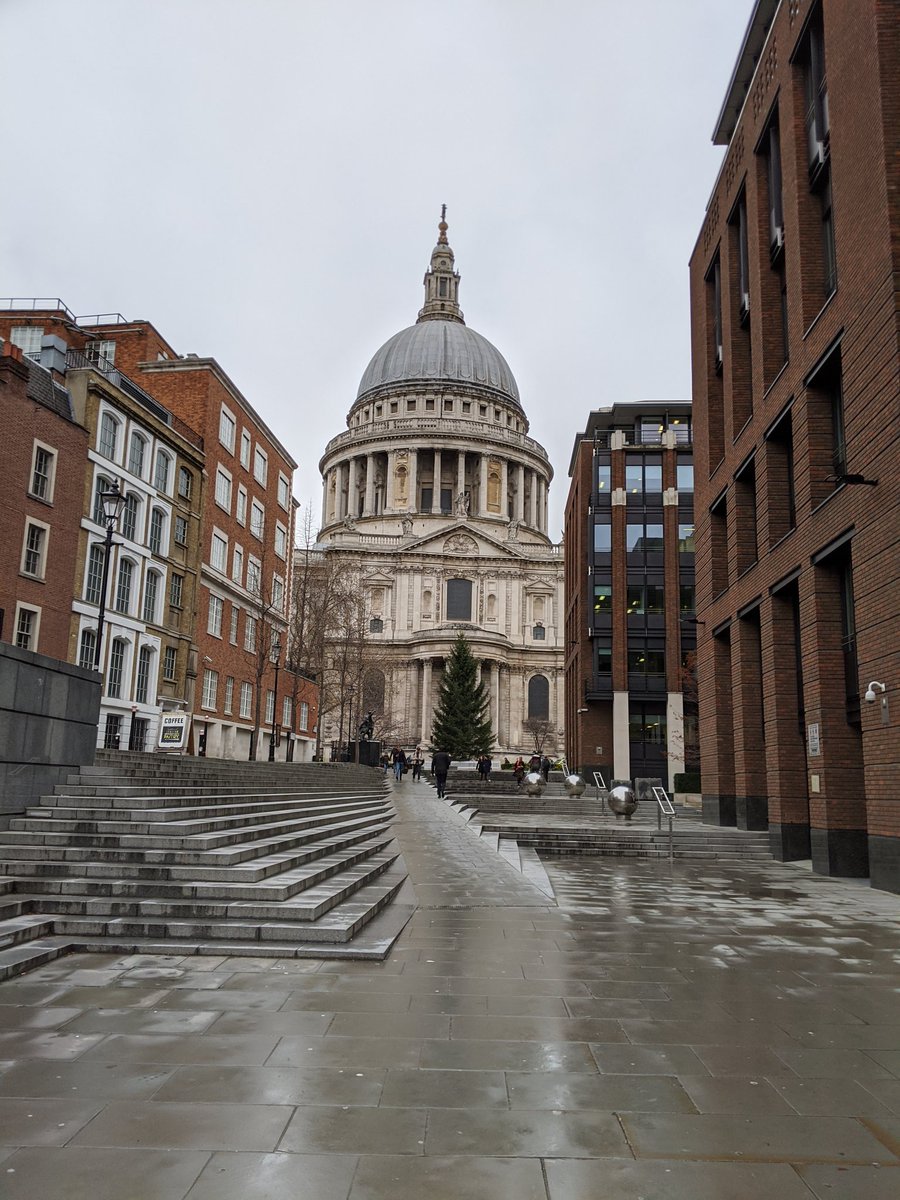 LaunchScotland's tweet photo. Great meeting at @ScotlandHouse learning about how to grow throughout the UK and internationally. 🚀
#wellconnected #connect4growth #scotlandisnow #rocketfuelforbusiness https://t.co/kFwHXO43dj