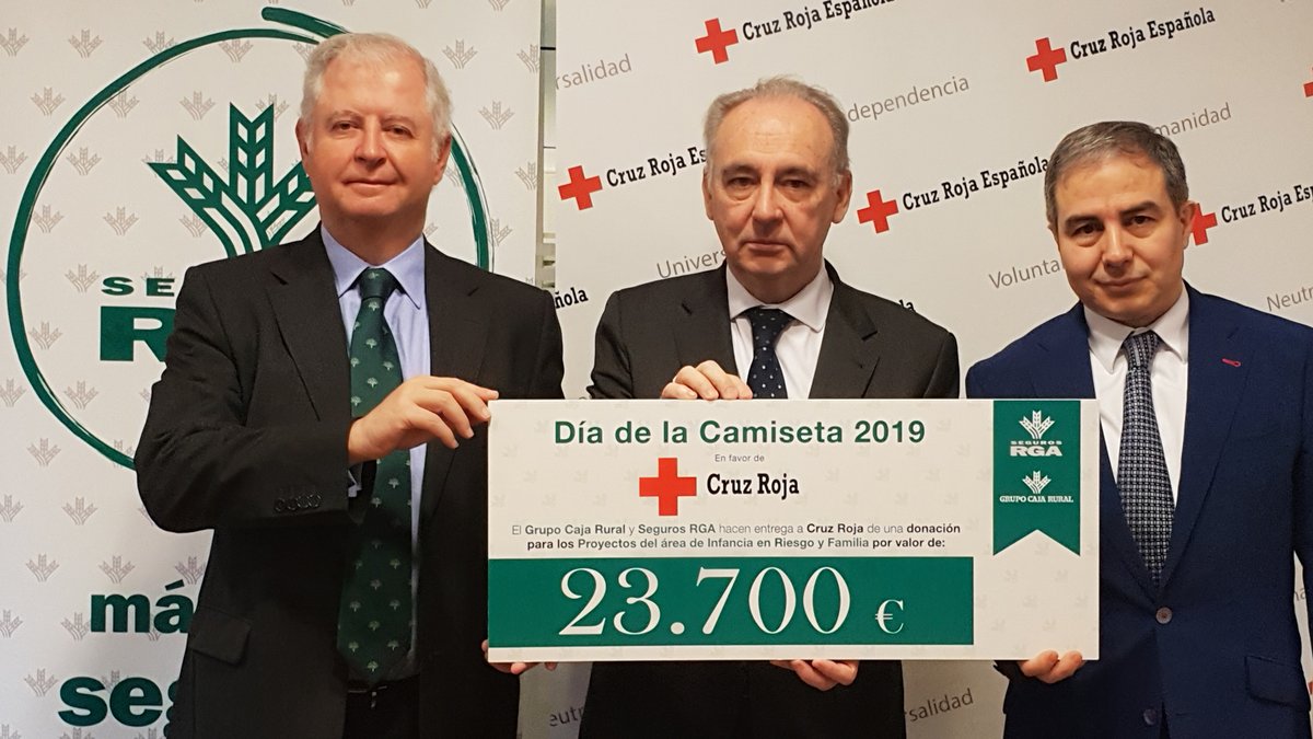 segurosrga's tweet photo. ¿#SabíasQue este año hemos donado a @CruzRojaEsp 23.700 euros para sus programas de apoyo a la infancia en riesgo? #SomosCajaRural #másqueseguros https://t.co/0108AoCSGd https://t.co/BWdHPFTk8d