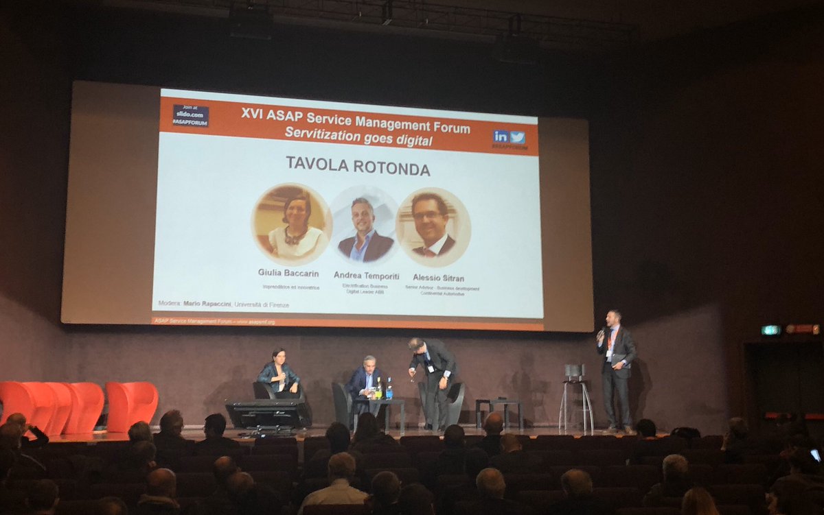 mbellini3's tweet image. #asapforum @Rapaccini guida la #tavolarotonda l’importanza dell’approccio #customercentric e del rapporto con i #dati