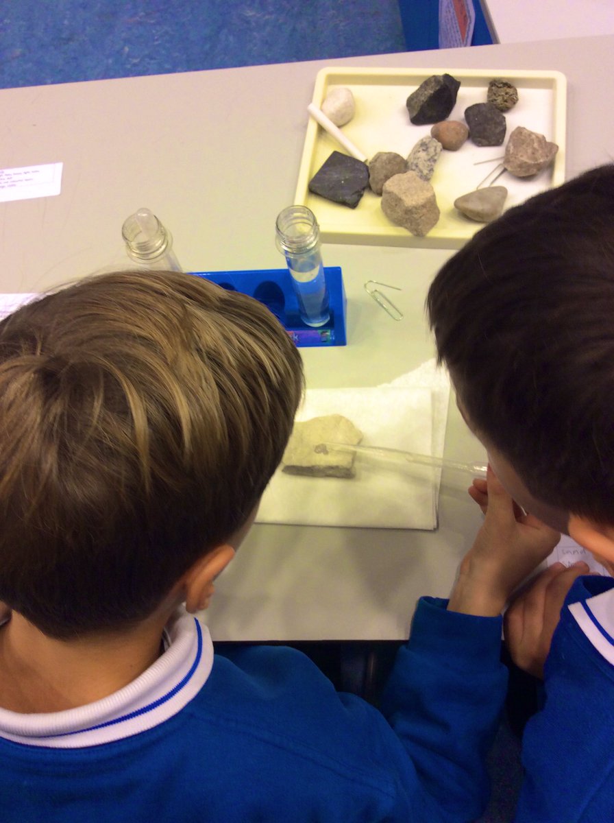 BSNJSL's tweet photo. Let’s Rock! #jsly3 have been busy classifying rocks after making careful observations of their appearance, testing their hardness, permeability and seeing how they react to vinegar. #ScienceCurriculum https://t.co/7jcRpzvcXL