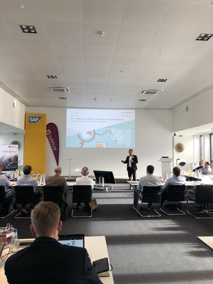 CherineDilzer's tweet photo. IoT - Internet of Things: Vom Hype zum Businesstreiber
Mein Kollege Hans Rauwolf gibt hierzu einen Überblick auf dem Expertenforum Service Excellence der @Sybit in Walldorf. #IoT #itelligence #servicecloud #sybit #sybitcx #ntt https://t.co/9zm2tXQMB2