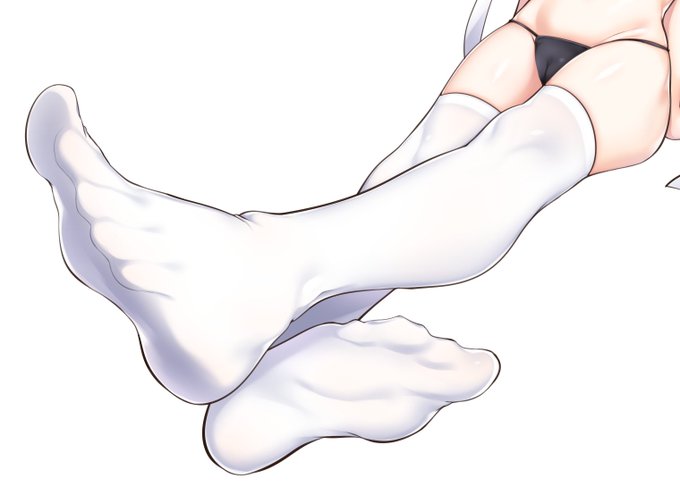 #いいニーハイの日 驚きの白ニーソ率😊 