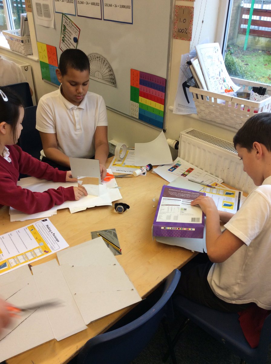 LittleLeighSch's tweet photo. Creating our own periscopes in Year 6 to help us understand how they were used in the war. Look out for the finished products! #stem #y6 #makingsciencereal @allaboutstem https://t.co/eYiQQR3rlf