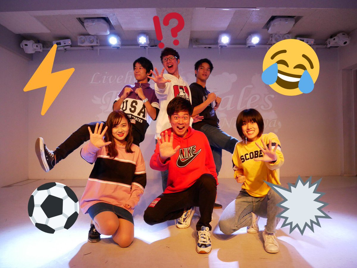 OsRaimon's tweet photo. みんな‼️寒いけど元気か⁉️😆⚡️
俺たちはこの間、名古屋で開催された【サーキットライブ《学祭ノマトメ》】に出演してきたぞッッ❗️
お誘いしてくれたパスカルの友達、ワイナ君がイナイレ好きみたいで俺たちも胸アツだったゼッッ‼️⚡️😍
小倉トースト皆で食べたのも良い思い出ダッ🥪
感動共有‼️🌟️⚽️⚡️ https://t.co/k7nyZsmwSM