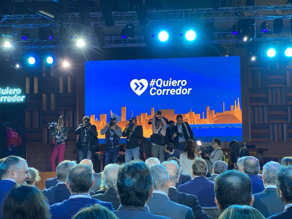 Apoyando al Corredor Mediterráneo junto a más de 1.500 empresarios en este evento hoy en IFA #QuieroCorredor #CorredorMediterraneo #QuieroCorredor <a href="/Corredor_Med/">Corredor Mediterráneo #QuieroCorredor</a>