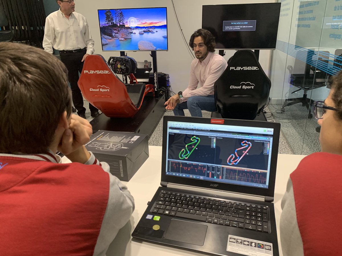 CINNED_ES's tweet photo. La visita de @ACostaBalboa ya casi llega a su fin con una MasterClass a los alumnos del schoolmaster F1 de @Colegio_Brains La Moraleja. Solo nos queda darle las gracias por su presencia y apoyo, ¡esperamos tenerte de vuelta muy pronto! https://t.co/Zv0V2SfHfy