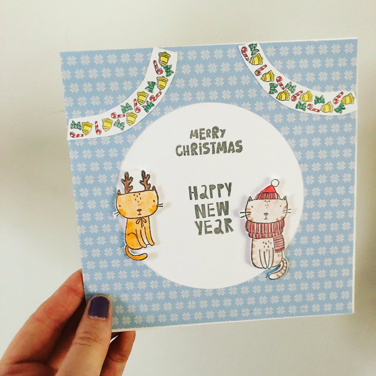 Just made this Christmas card from an issue of @MakingCards I really like it, hope you do too!!
