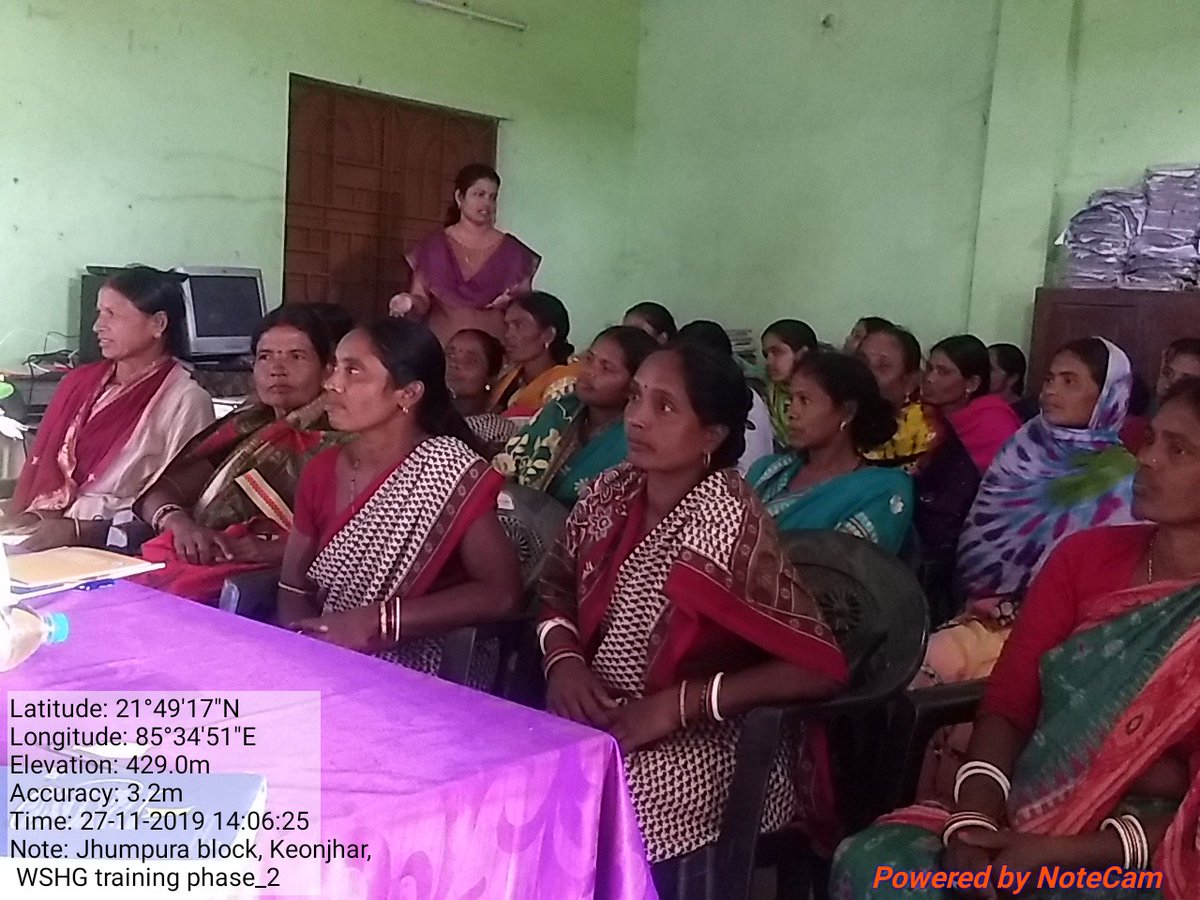OdishaFisheries's tweet photo. Training to wshg on scientific pisciculture at #saharpada ,#Jhumpura  Anandapur block of #Kendujhar dist. @farddept https://t.co/9tyhv9QiCt