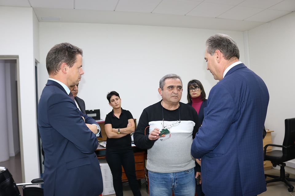 eif_hightech's tweet photo. #EIF_Blog
French Ambassador visits #VTC to discuss further cooperation ๐ฆ๐ฒ๐ซ๐ท
Find out the visit details in our blog. โก๏ธhttps://t.co/WFERTy5NaL
@JonathanLacote #EIF @AmbaFR_Armenie https://t.co/x9cyxJPhM2