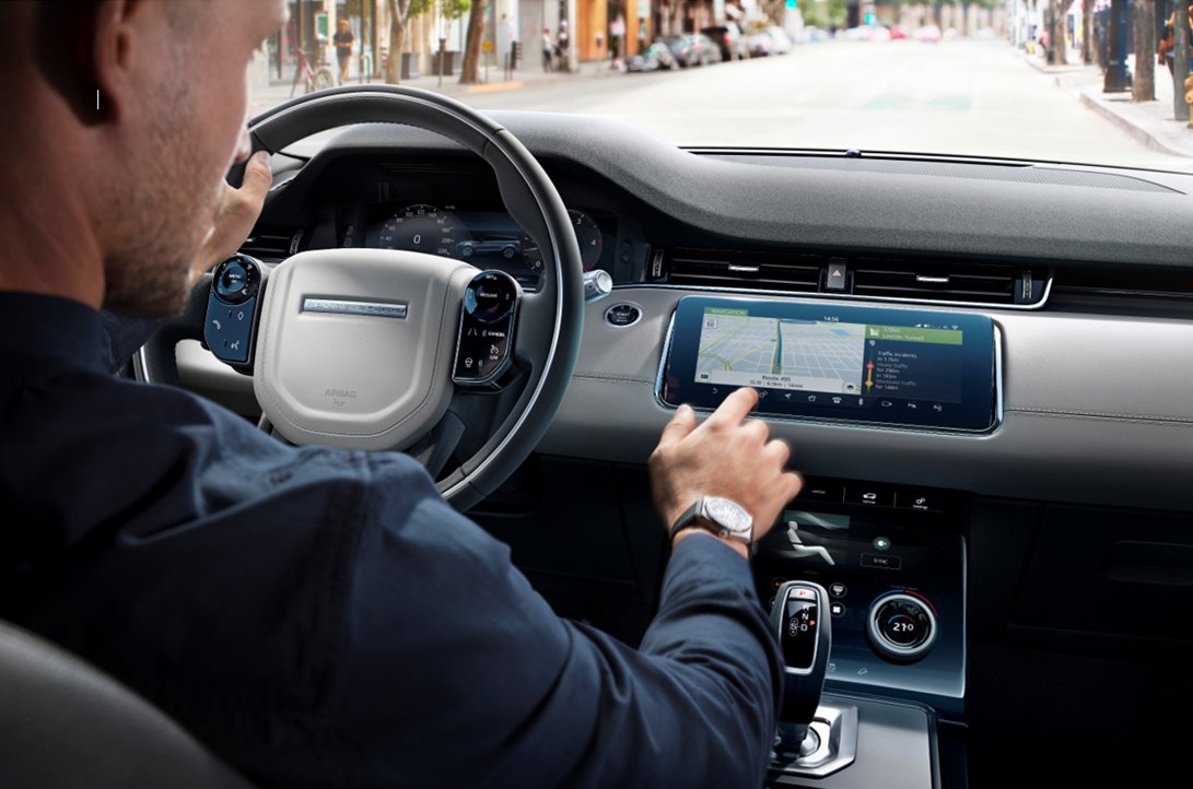 Every new #JaguarLandRover model now has Software-over-the-air capability as standard. 
This will allow customers to receive future vehicle software updates without having to visit their Retailer- including Touch Pro and Touch Pro Duo infotainment systems.
ow.ly/wBqb50xmSU5