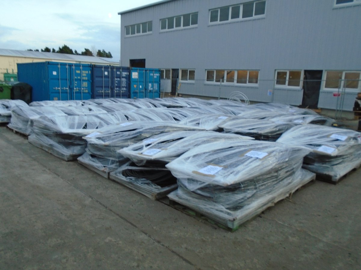 KensaHeatPumps's tweet photo. Our largest order of pond mats to date left our factory recently - 4 artic lorries collected 36 pallets holding 72 pond mats!
The pond mats are for @GeyserEnergy who are managing the design and installation of specialist energy systems at @theoxfordshire Golf, Hotel and Spa https://t.co/KXoadfqi36