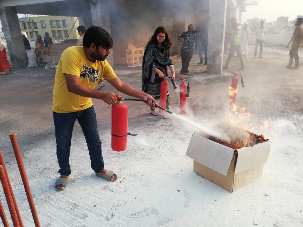 w3engineers's tweet image. Here, at #W3engineers,  we try to maintain the #bestpractice among ourselves. We are training our team on using the fire extinguisher for their safety. 
#Safetyfirst #BestTeam #SoftwareCompany #Khulna #Bangladesh