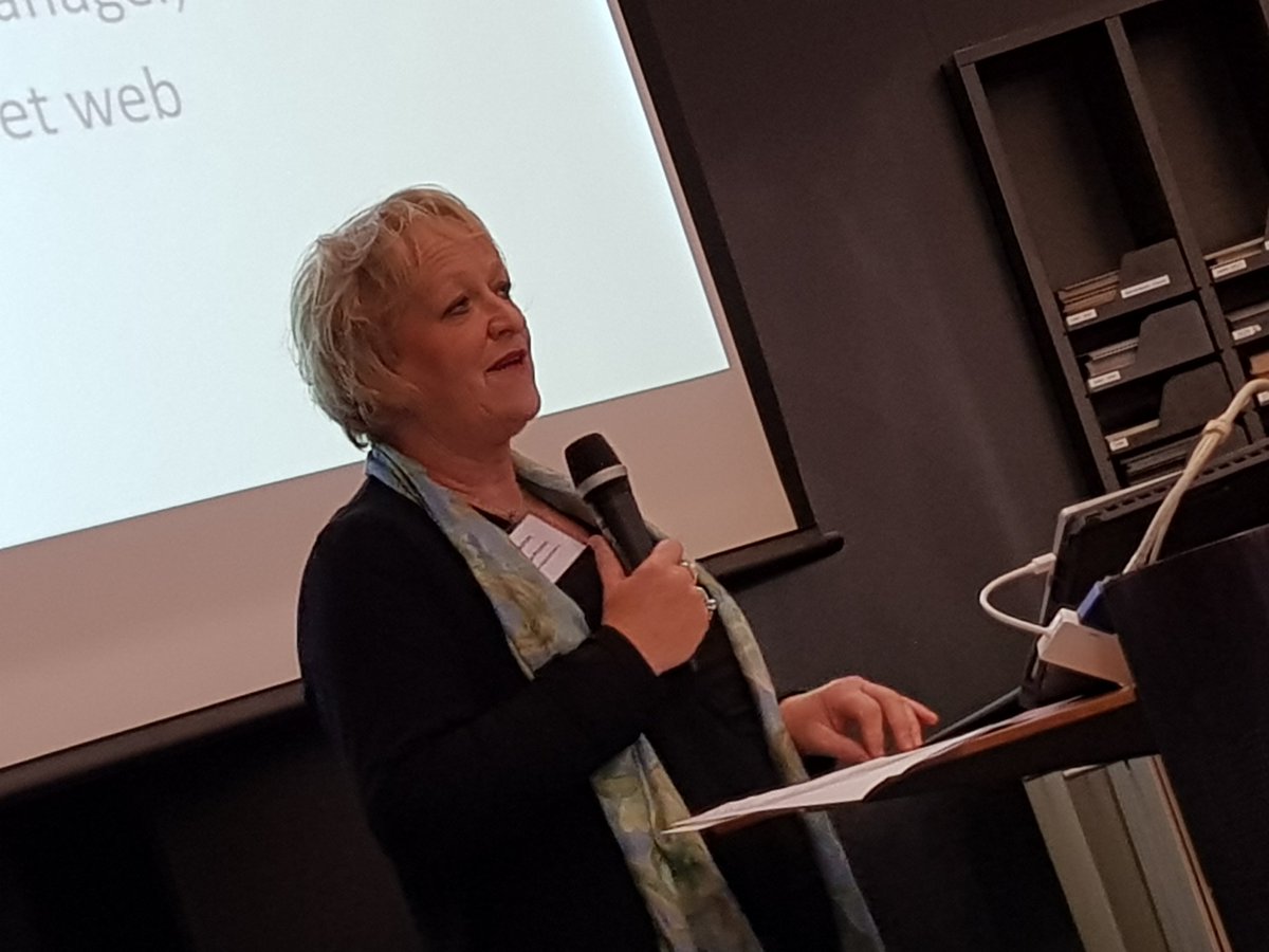 #live Welkom op het <a href="/fmg_fm/">FMGezondheidszorg</a> congres! Circulariteit is van alle tijden: <a href="/LiaSteeman/">Lia Steeman</a> dagvoorzitter schetst de afvalstromen in een ziekenhuis 30 jaar geleden