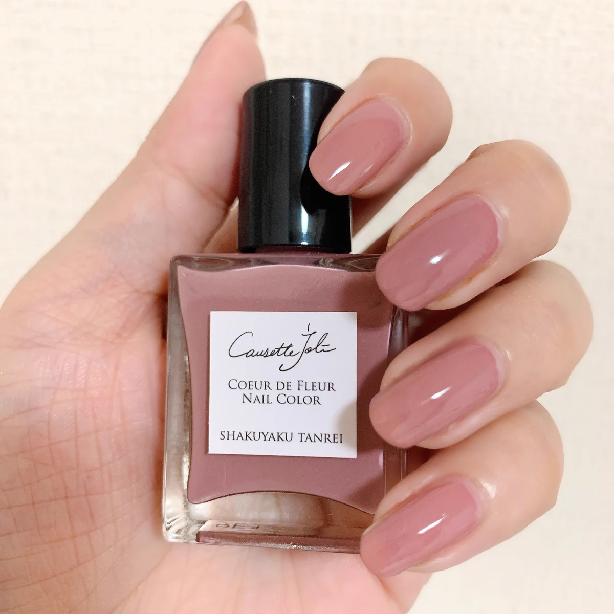 上品で綺麗なセルフネイルができる！コゼットジョリの「しゃくやくたんれい」