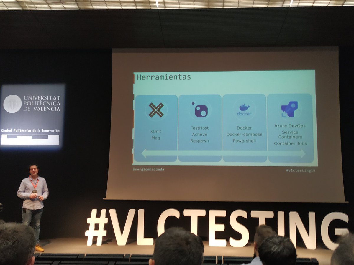 Andr3sCordoba's tweet photo. En la #vlctesting19 con @sergiomcalzada hablando de cómo probar test de integración. 
Descubriendo testhost, acheve, respawn. 👏👏👏 https://t.co/dRe0lfuKmK
