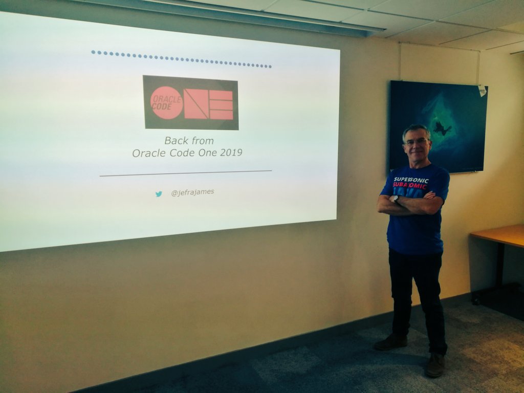 LeMeurLoic_fr's tweet photo. Pour la #109 édition de la Technique du Jedi, notre expert @jefrajames nous fait un retour sur #OracleCodeOne.  Coucou @WorldlineFrance @worldlinexpert  @Tibo36 https://t.co/734ObTulOO