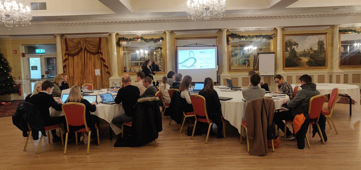 CiaranCronin6's tweet photo. @roisin_lineen doing some great work with our very eager group of teachers today in the @ArdboyneHotel for the Navan Dig CoPs. #PDSTDigCoP @PDST_TechinEd https://t.co/85DIwIk7vo