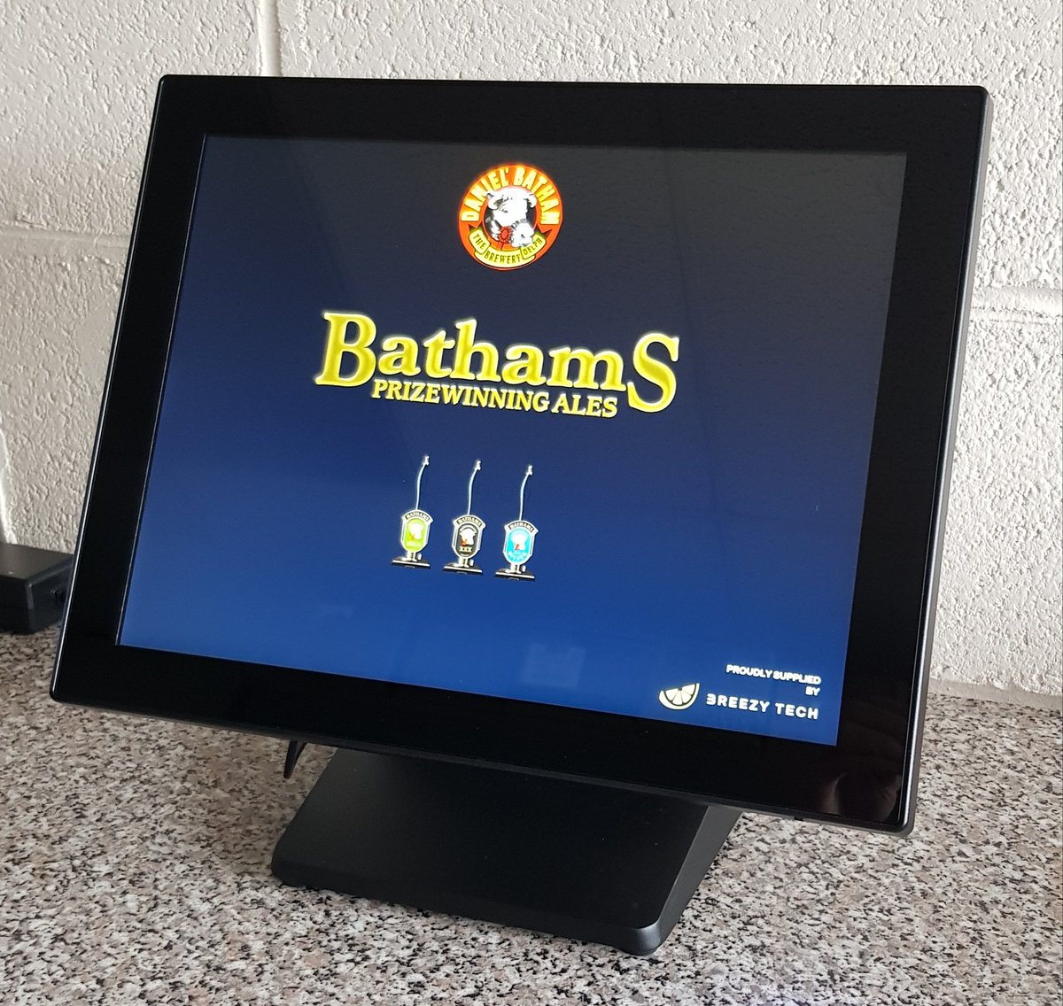 BreezyTechUK's tweet photo. We're adding the finishing touches to the till ready for install 🍻
Congratulations on another @thebathams site, proud to be a part of it!
#bathams #beer #birdinhand #stourbridge #icrtouch #epossoftware #whythelemon https://t.co/BI5B1UOsYr
