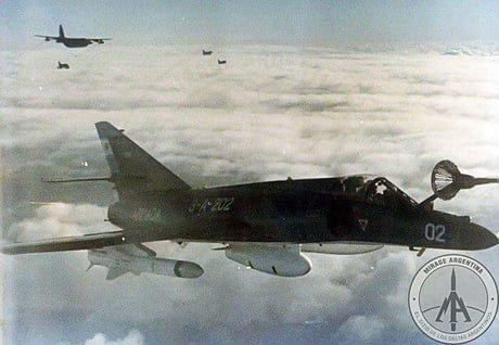 22/ US and Israel sourced Skyhawks along with French Super Etendard and the indigenous Pucara are often the first aircraft that come to mind on the Argentinian side from the conflict.