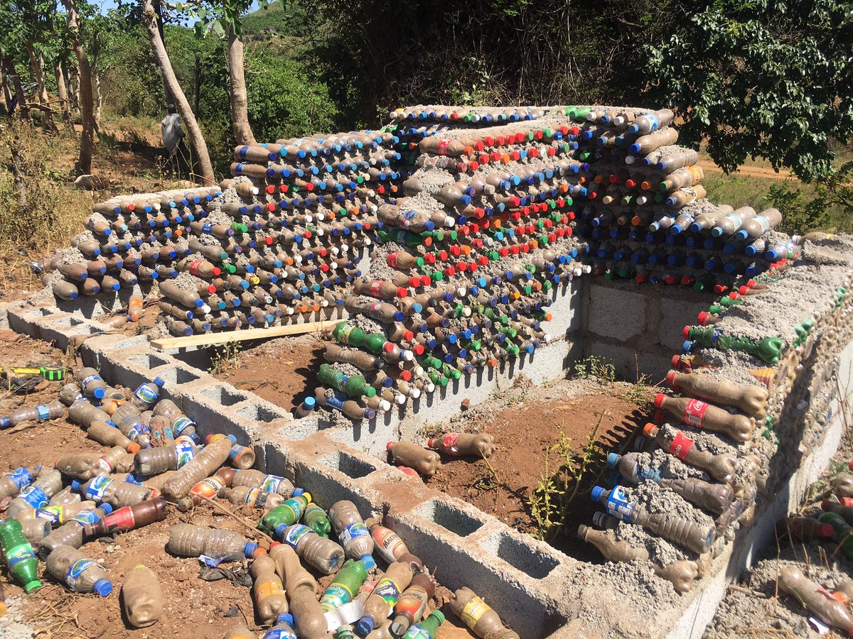 Updates from Ruga community, Katampe Abuja - the #Eco-Toilet Construction 🚧 is progressing speedily 
Many thanks to our supporters and community members for their commitment
#EndOpenDefecation
#BeatPlasticPollution
#SustainableYouthDevelopment