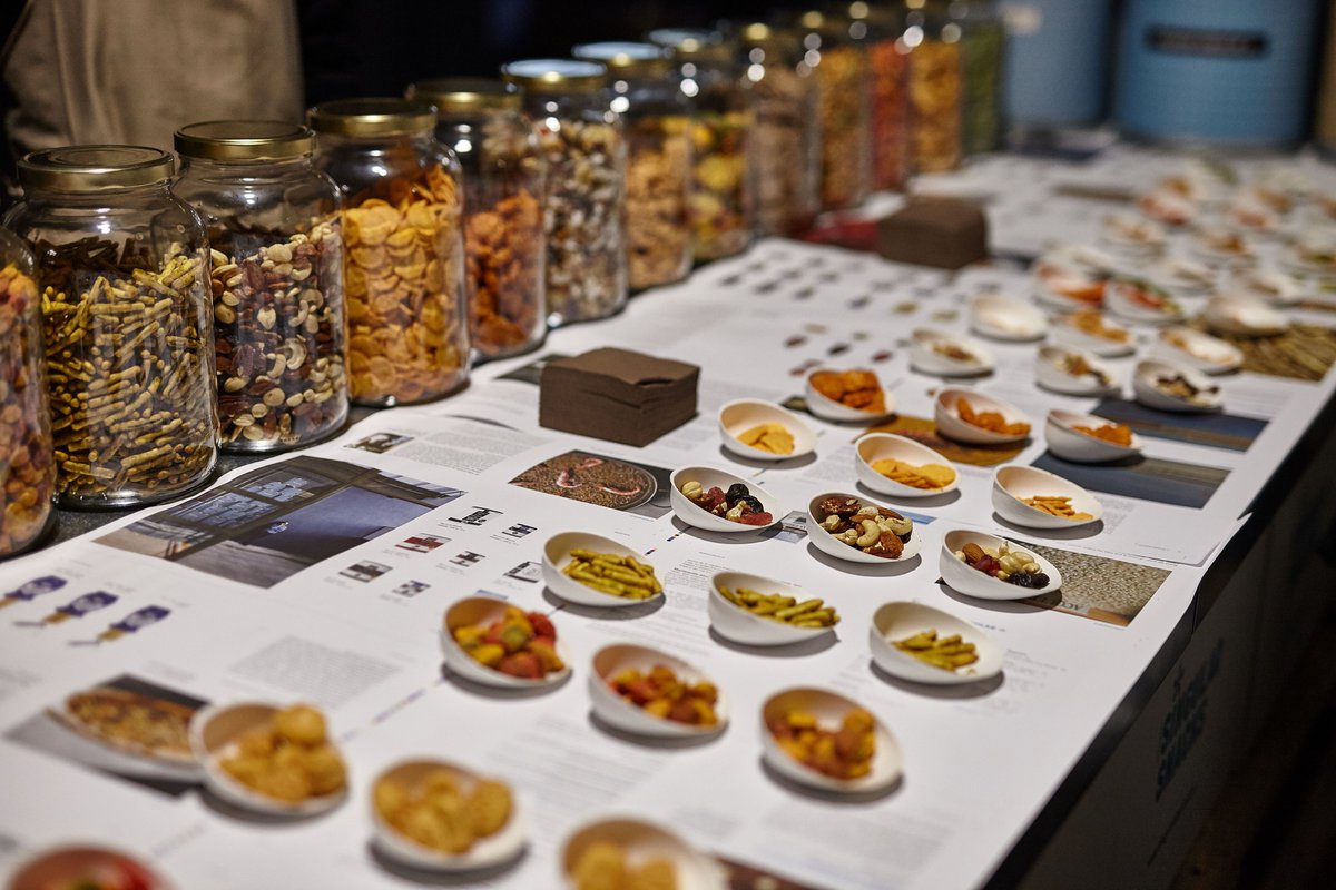 ColmadoSingular's tweet photo. Rellena tu Lote de Navidad con productos de alta calidad. Escoge entre nuestro surtido de snacks para deleitar a tus invitados con un aperitivo de nivel. Foto de: @joanpujolcreus. ⁣⁣
⁣#LotedeNavidad #SingularSnacks #aMedida #DosFormatos 
⁣⁣ https://t.co/cmXMU6wTTT