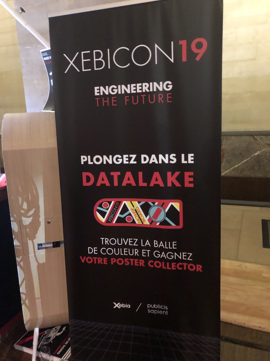 Leduiz's tweet photo. Blague de geek comme on les aime #xebicon https://t.co/LU7NOA4OJu