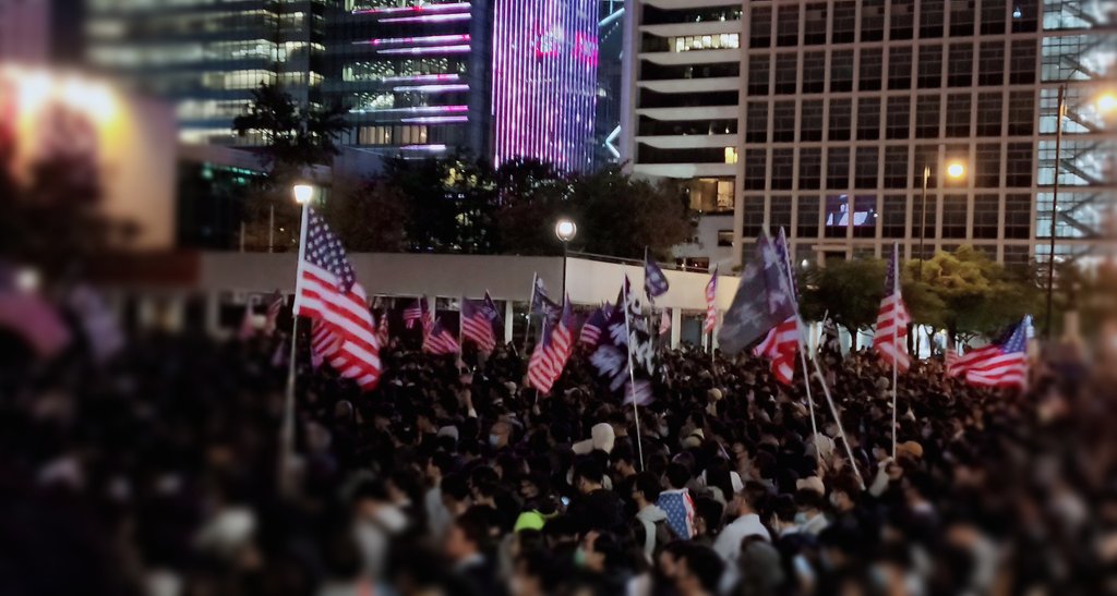 IamMsFF's tweet photo. #thanksgivingdays, Thank you very much keeps #standwithhonkong!
We would like to say thank you for you all in these specially day! Again!
衷心感謝!🙇🙏🙏
@SolomonYue
@HawleyMO
@realDonaldTrump
@marcorubio
@CECCgov
@SenRickScott
@marcorubio
#freehk
#thankyou https://t.co/E02BjMhK3u