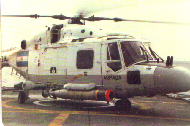 27/ Also supporting the Argentine operations were US built Sea King's, British built Lynx, a squadron of US-surplus UH-1H and a number of C-130 Hercules. Numerous civilian aircraft were available.