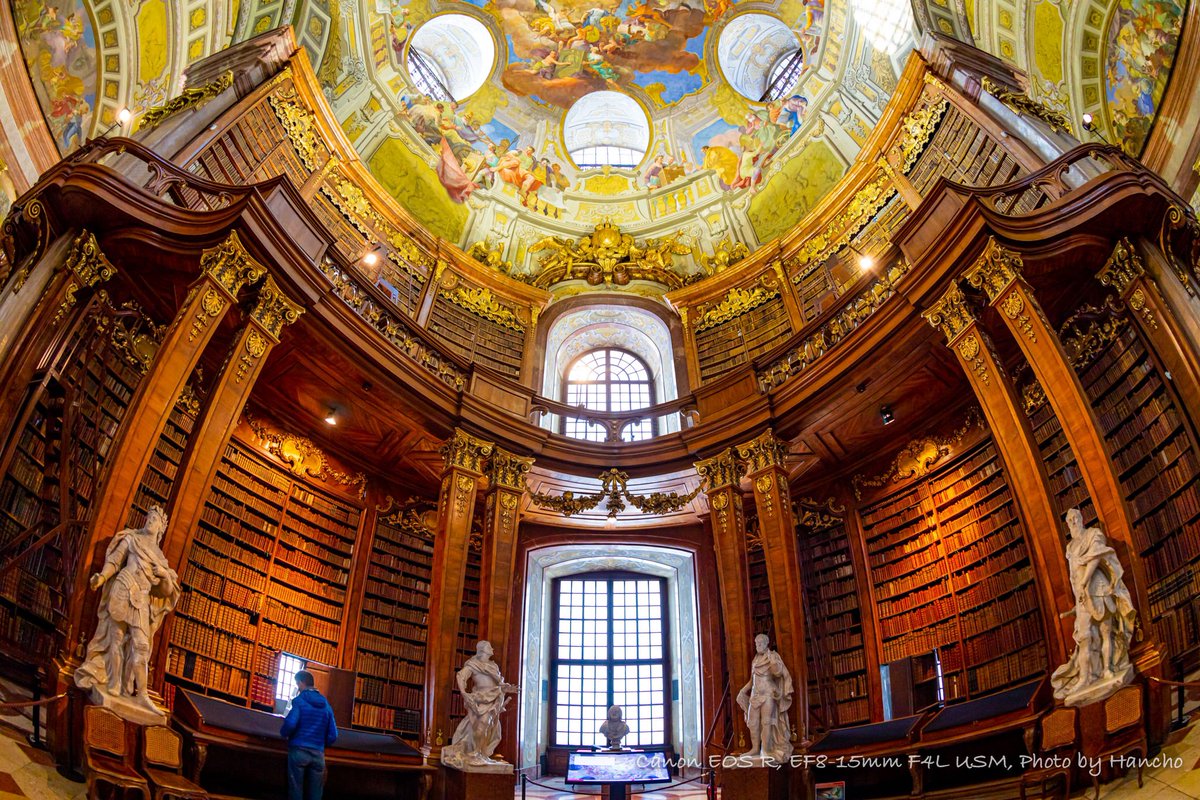 akibacabin's tweet image. Austrian National Library 
#Vienna #photography #architechure #eosr