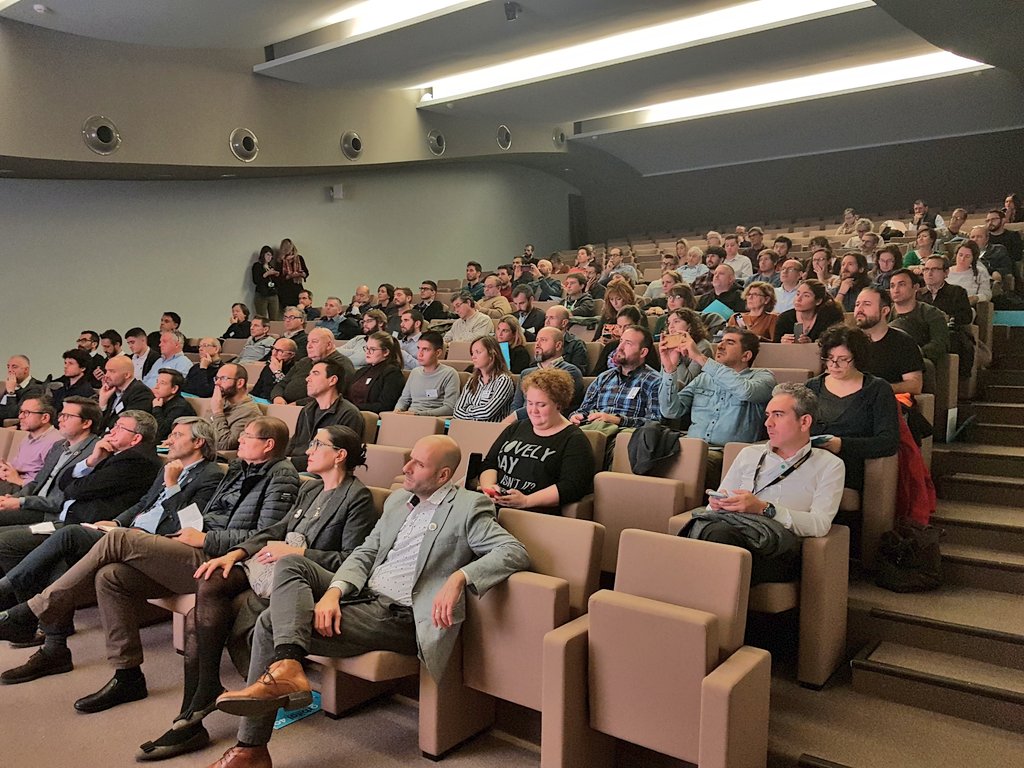 trsinnovacio's tweet photo. Francisco Parejo, Area Sales Manager East de @RenishawIberica detalla els usos, les oportunitats i els reptes de la impressió amb metalls. @ajterrassa @Orbital40 @Trsempresa @Leitat #AVN3D #Industria40 https://t.co/BI0ORJXk90