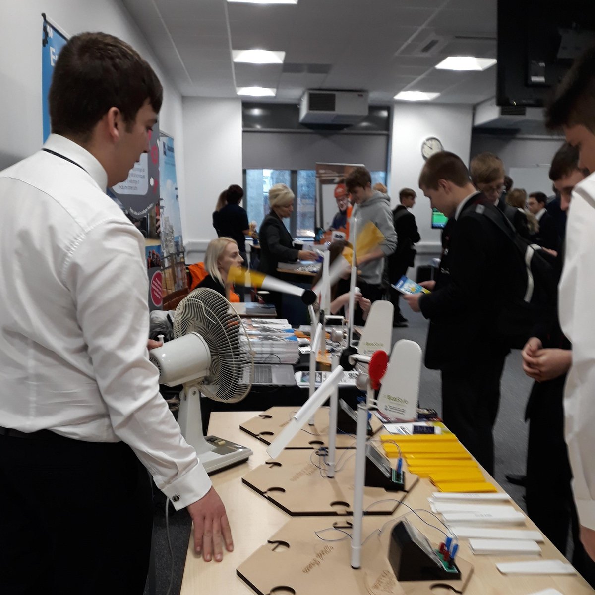 An excellent day meeting prospective candidates <a href="/EEEGR/">EEEGR</a> Skills For Energy Exhibition <a href="/EastCoast_Coll/">East Coast College</a> New Energy Skills Building.  Pick the sized blades, add them to the mini turbine and see how much electricity you can make as the wind takes them... #offshorewind #RenewableEnergy