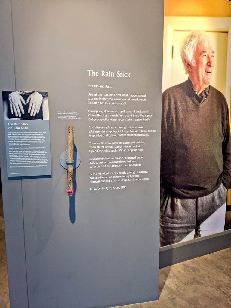 Also stopped at an exhibit on Irish Poet Laureate Seamus Heaney in the Bank of Ireland building on College Green. Hear Heaney's poetry in his own voice.