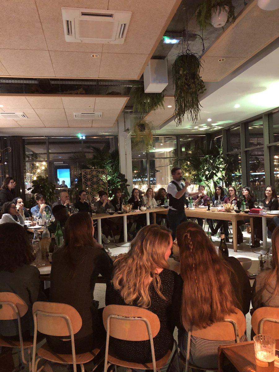 Adsl2Asso's tweet photo. L’ADSL2 vous remercie pour votre présence à ce 2ème apéro-débat ! Et surtout un grand merci aux intervenants ! #IETL #managementbienveillant #ADSL2 #univlyon2 #QVT https://t.co/5XnKyPlG2t