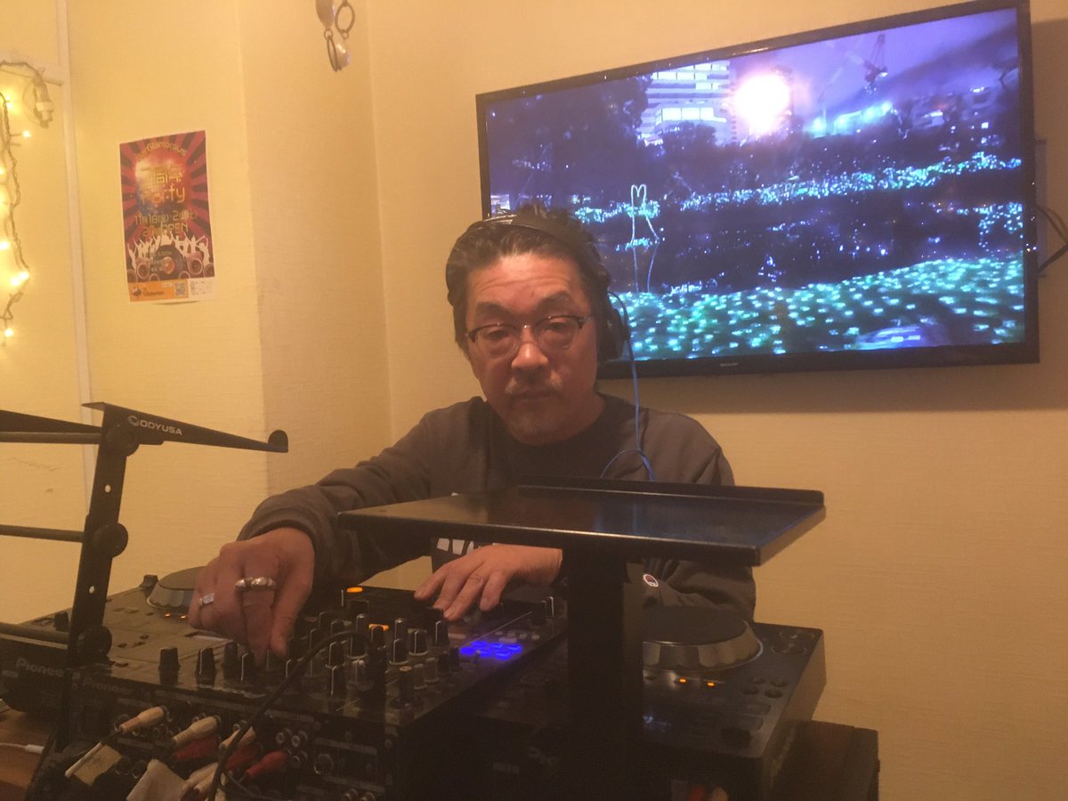 guaidesu's tweet photo. DJ TAK from 響！
#GDCDJ https://t.co/gRCQx23XfZ