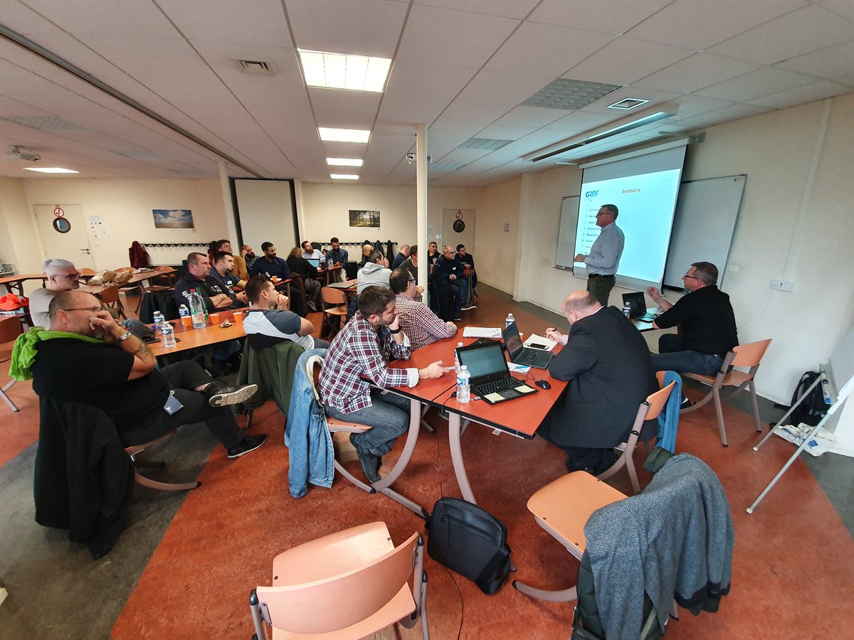 Aujourd'hui, réunion des opérateurs RSF de la MSG NO. Présentation partagée APPI-MSG autour du fonctionnement 2020, retour sur le porteur Expert avec technologie Huberg et info sur le prototype Rifter. Une journée riche conclue par Serge Clerens 👍. @CorinneCacheux <a href="/BoivinIsa/">isa_boivin</a>