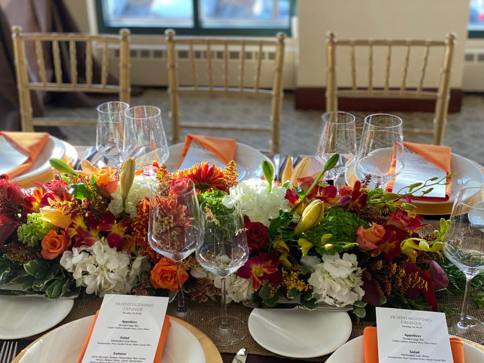 MorrisonLiving's tweet photo. The table is set! Thank you for letting us be the best part of your day by creating memorable experiences through quality ingredients and culinary traditions! Wishing you and your loved ones a safe and joyous #Thanksgiving! #DaysMadeByMorrison https://t.co/aEekMR9lEs